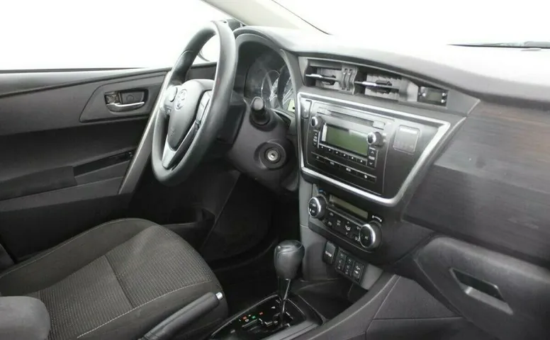 Toyota Auris II