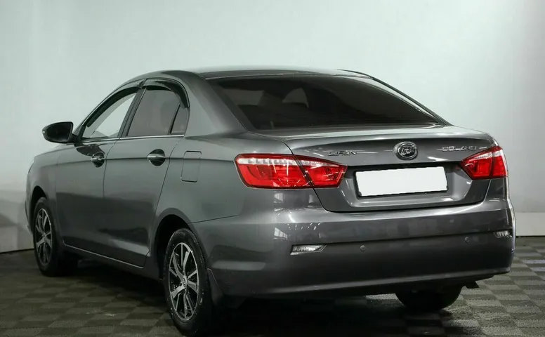 Lifan solano