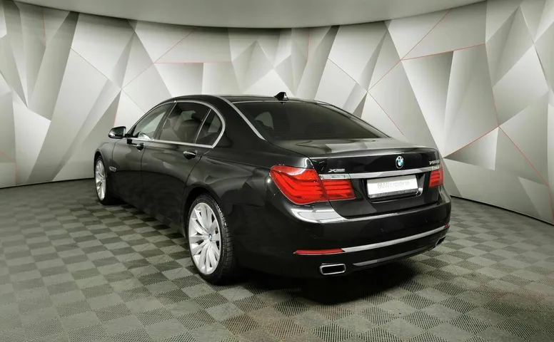 BMW 7 серия 750Li xDrive AT (450 л.с.) Черный