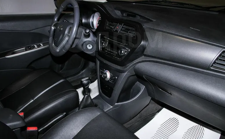 Lifan X50, 1 поколение