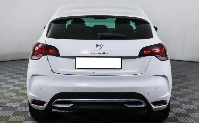 Citroen ds4 робот 2013 с пробегом 89 000 км