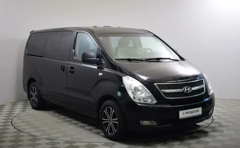 Hyundai Grand Starex