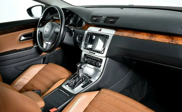 Volkswagen Passat CC I