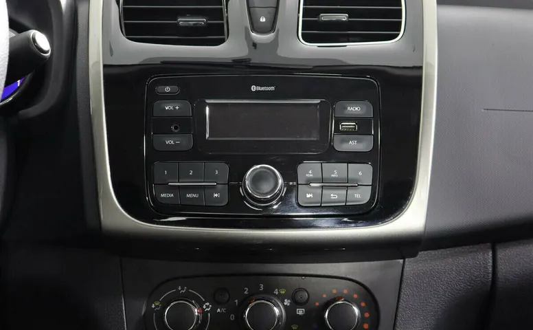 Renault logan