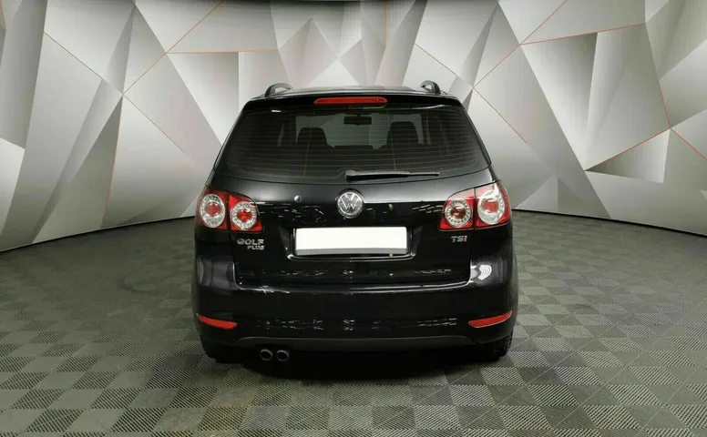 Volkswagen golf plus