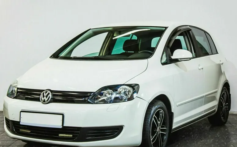 Volkswagen golf plus