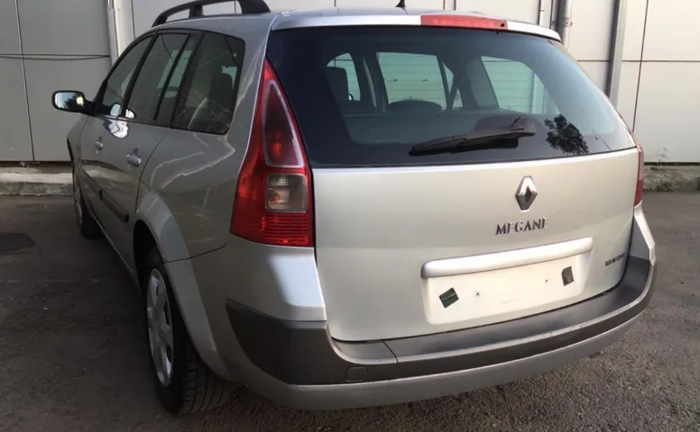 Renault MEGANE 1.5d MT (86 л.с.)