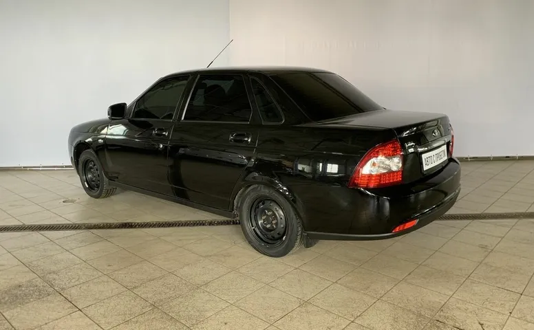LADA (ВАЗ) 2170 1.6 MT (106 л.с.)