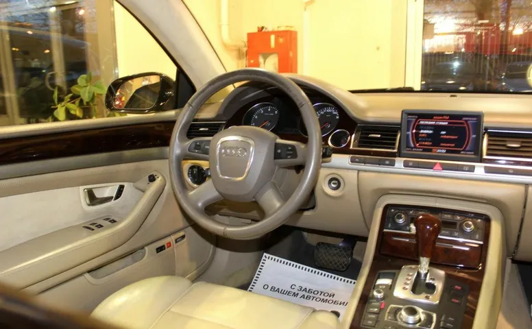Audi A8 II (D3) Рестайлинг 2