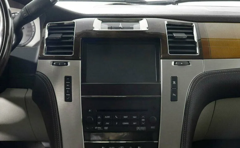 Cadillac Escalade 6.2 Автомат