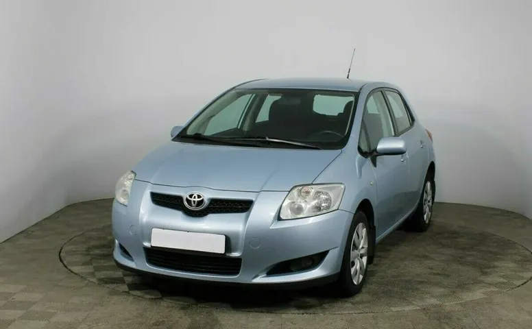 Toyota Auris I