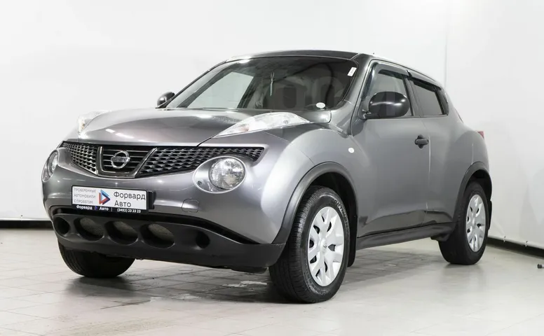 Nissan Juke, 1 поколение