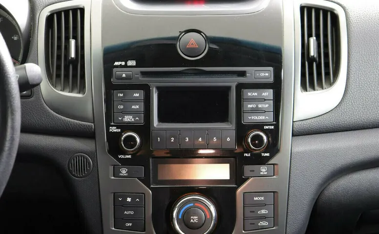 Kia cerato