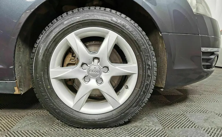 Audi A6 2.0 TDI multitronic (140 л.с.) Серый