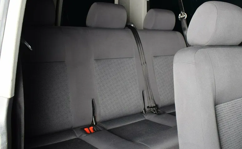 Volkswagen Caravelle T5