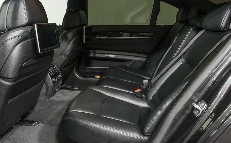 BMW 7 серия