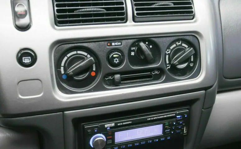 Mitsubishi pajero sport