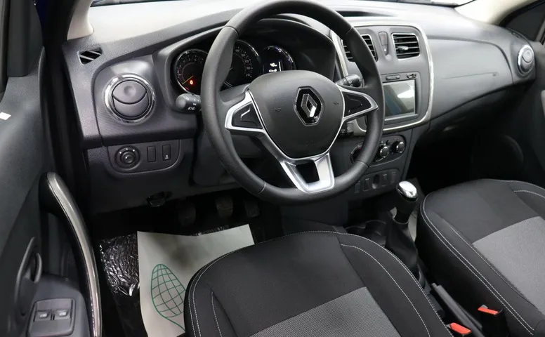 Renault sandero stepway мкпп 2021 с пробегом 100 км