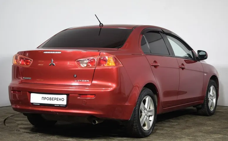 Mitsubishi Lancer