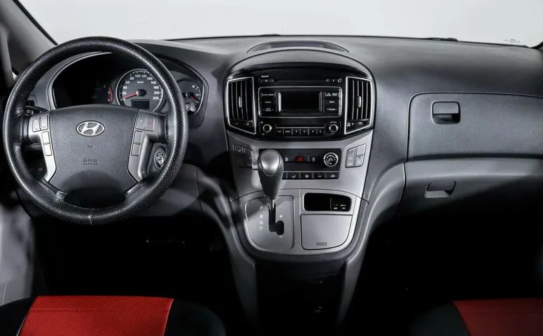Hyundai H-1