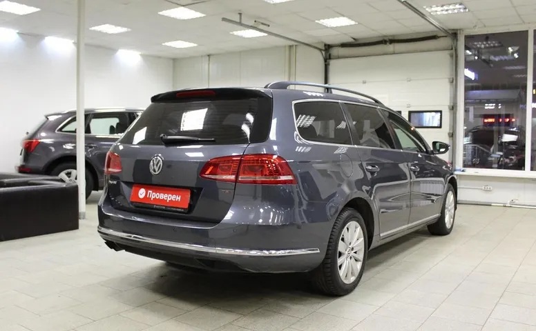Volkswagen Passat (B7)