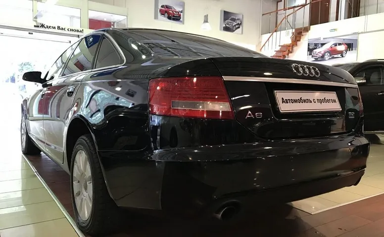 Audi A6 III (C6)