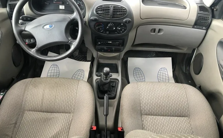 LADA (ВАЗ) KALINA 1.6 MT (87 л.с.)