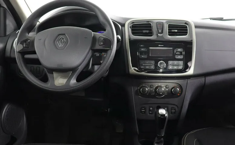 Renault logan