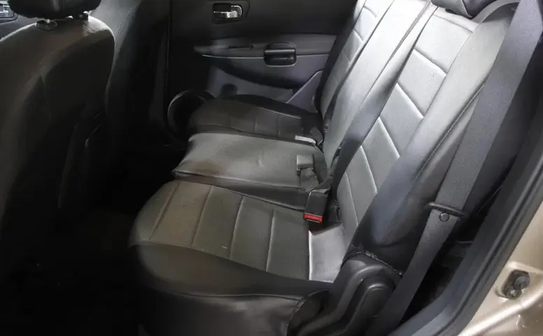 Nissan Qashqai+2