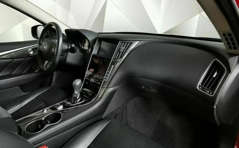 Infiniti q50