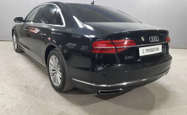 Audi A8 Long 3.0 AT (310 л.с.) 4WD