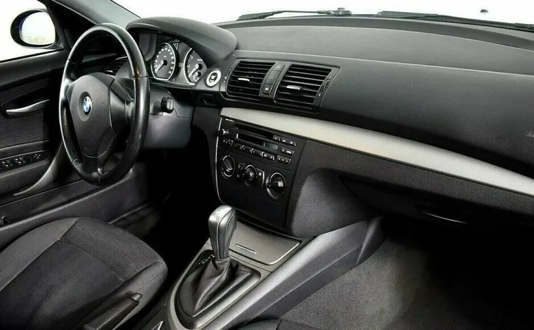BMW 1 серия 1.6 Автомат