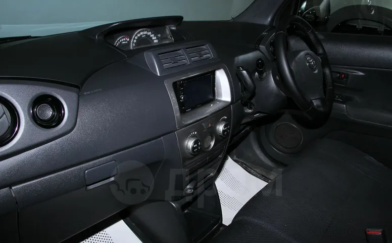 Toyota bB, 2 поколение