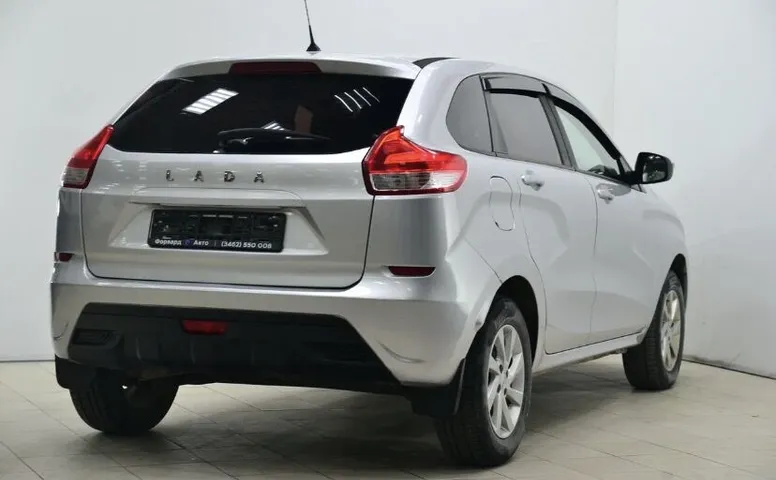 LADA XRAY