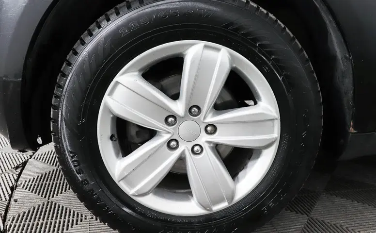 Geely Emgrand X7