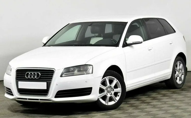 Audi A3 1.6 Робот