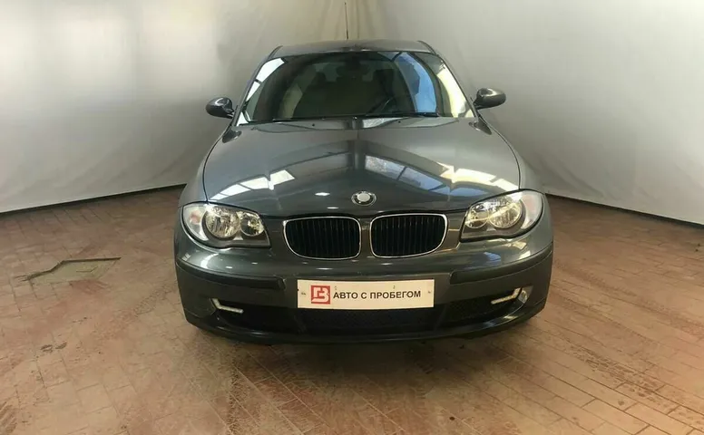 BMW 1ER 118i 2.0 AT (129 л.с.)