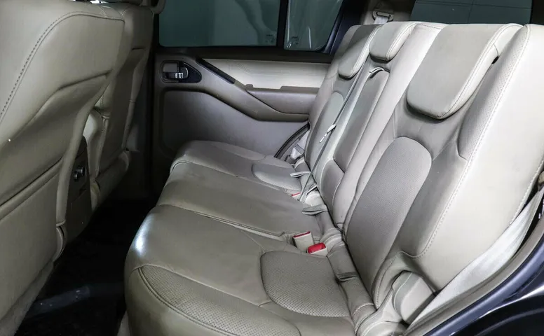 Nissan Pathfinder III