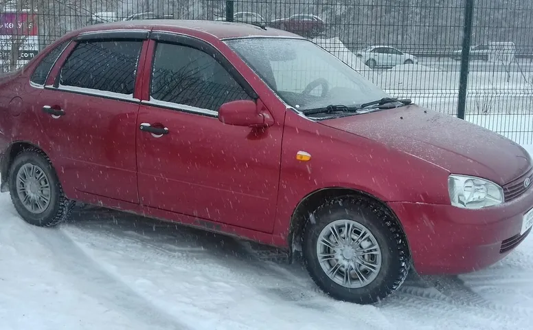 LADA (ВАЗ) KALINA 1.6 MT (81 л.с.)