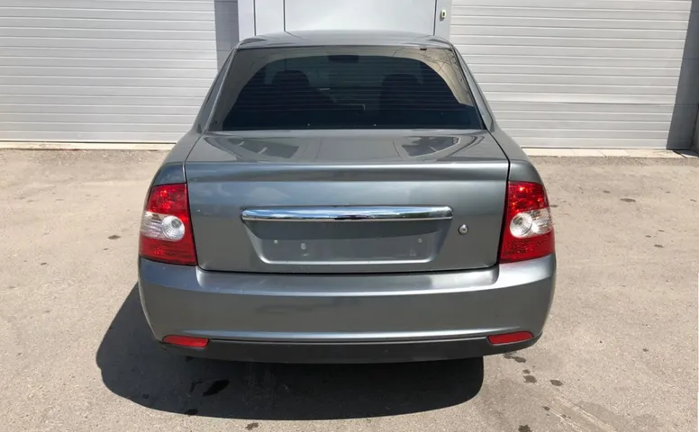 LADA (ВАЗ) 2170 1.6 MT (98 л.с.)