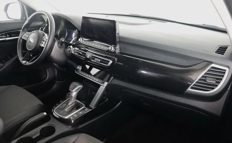 Kia Seltos 2.0 CVT