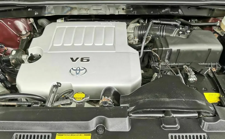 Toyota Highlander 3.5 AT 4WD (273 л.с.) Комфорт Красный