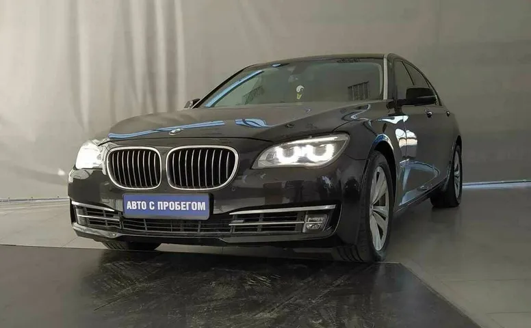 BMW 7ER 740Li xDrive 3.0 AT (320 л.с.) 4WD