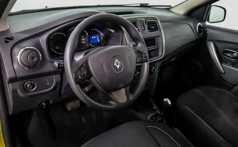 Renault sandero stepway робот 2015 с пробегом 69 723 км