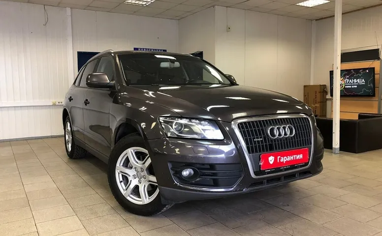 Audi Q5 I(8R)
