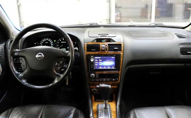 Nissan Maxima V (A33)