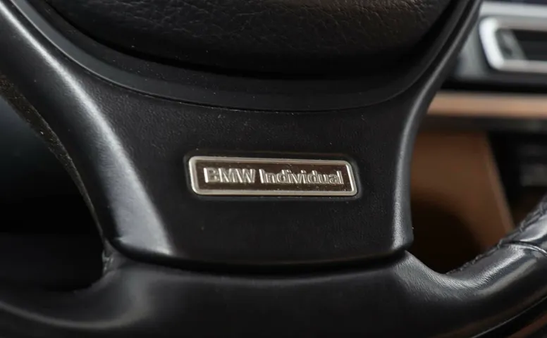 BMW 7 серия