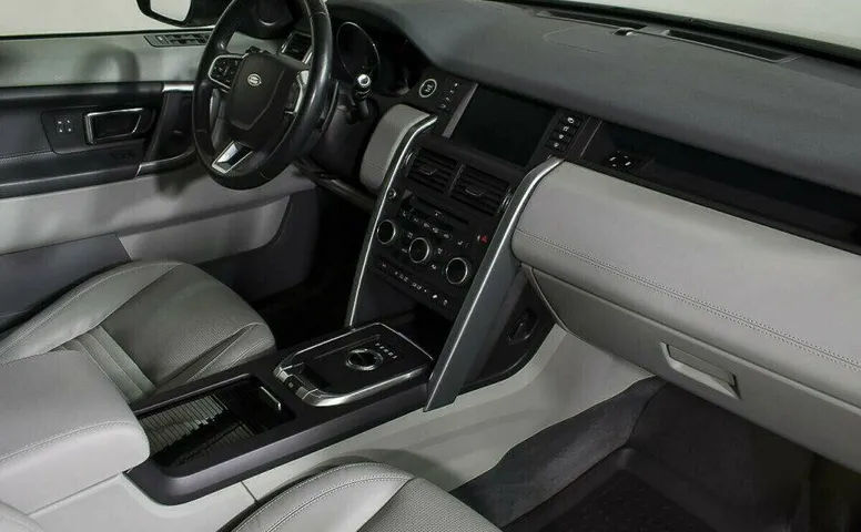 Land Rover Discovery Sport 2.0 Автомат