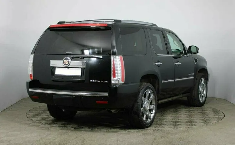 Cadillac Escalade 6.2 Автомат