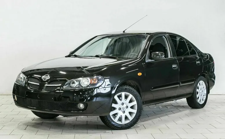 Nissan almera